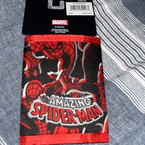Marvel Other Brand New Marvel Amazing Spiderman Velcro Wallet